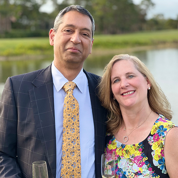 <b>First Pour</b> <br> Friday, October 23 | Evening <br> At the home of Sunder & Annette <br> $200 per person <br><a href="mailto:sbley@unitedwayqc.org">Email Stephanie to attend</a>